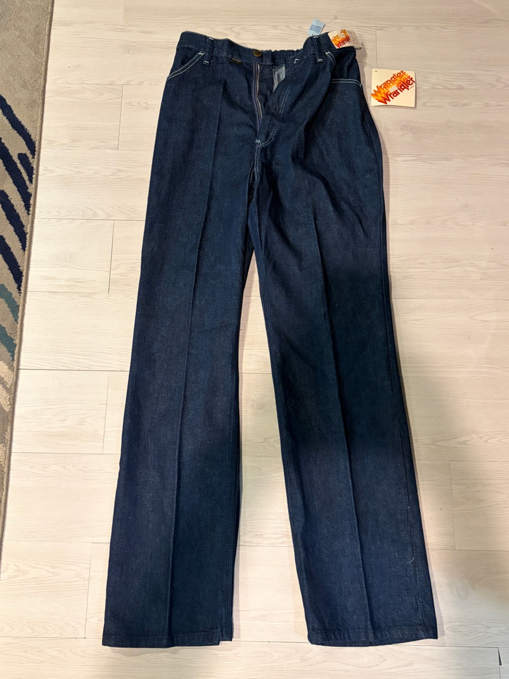 Vintage Wrangler Indigo Blue Jeans with White Stitching